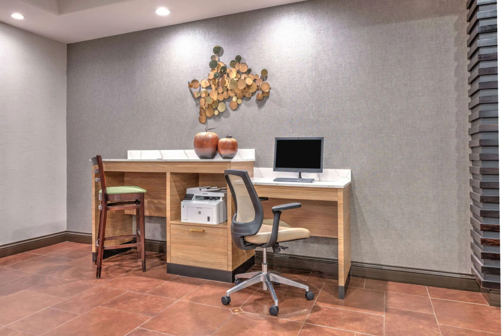 La Quinta by Wyndham Woodway - Waco South