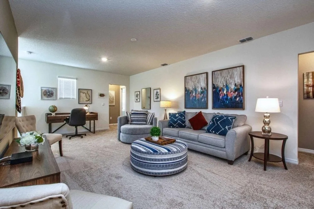 Brand New, Modern Decor, Pool& Spa- 7047sr 7 Bedroom Home by RedAwning
