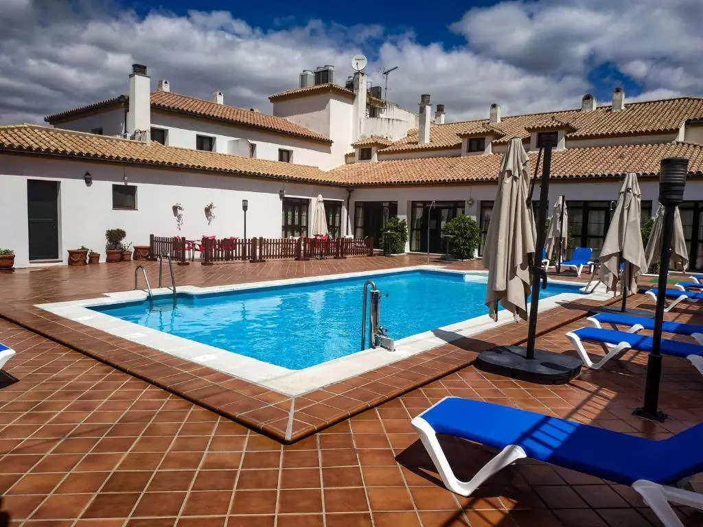 Hotel Tugasa Sierra y Cal