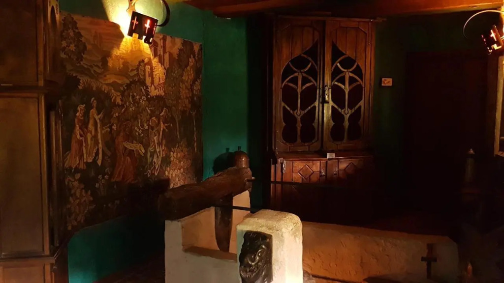 Le relais magique des sorciers et ses énigmes