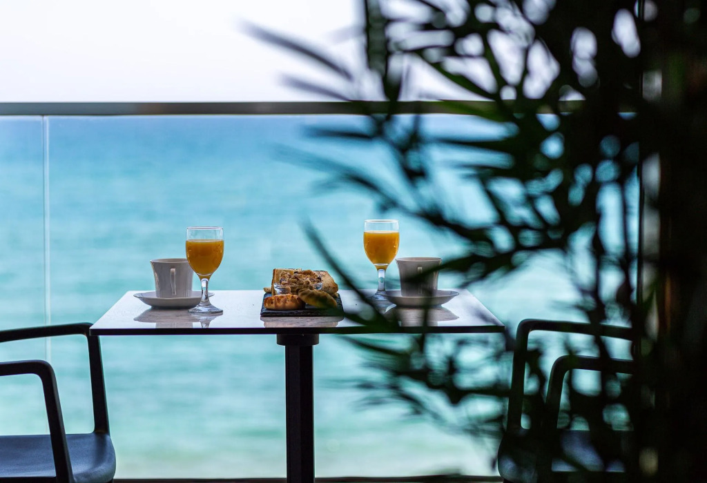 North Coast Seaside Suites