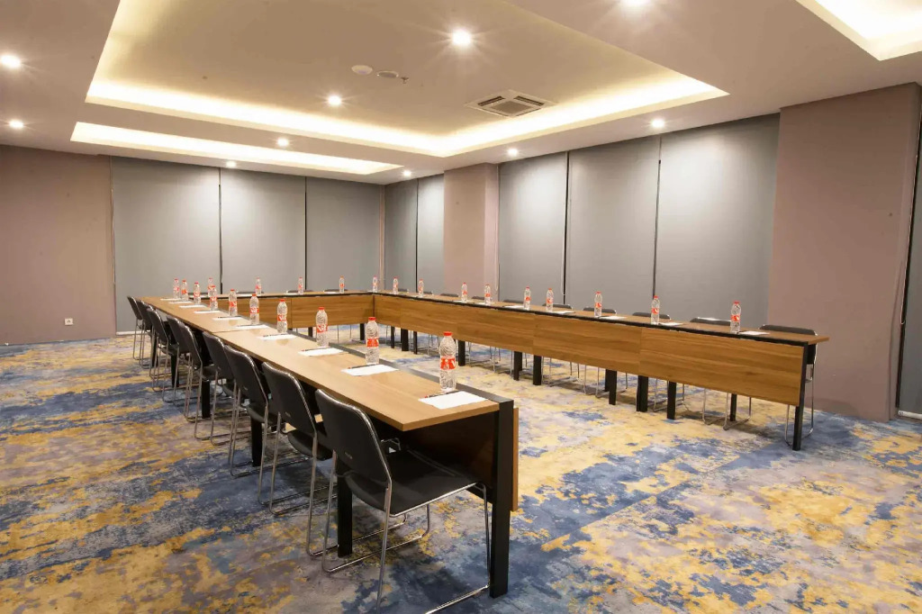 The Life Styles Hotel Surabaya