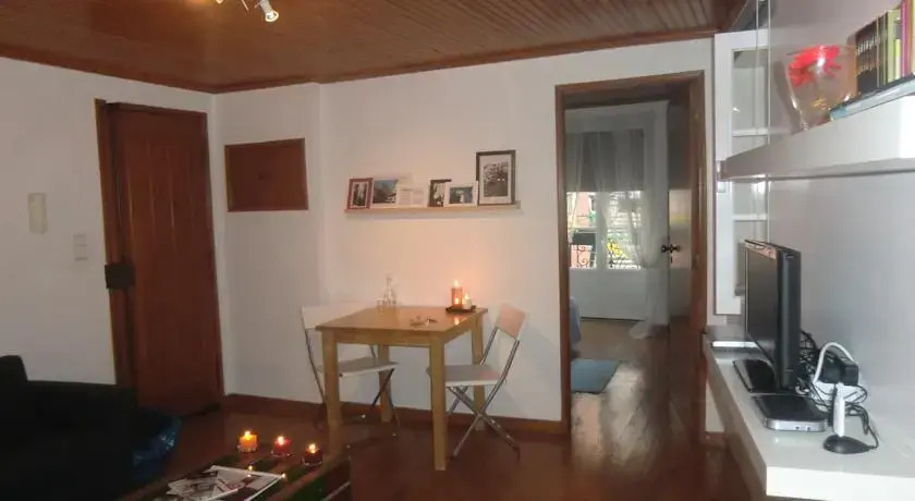 Casinha do Largo, Alfama Apartment