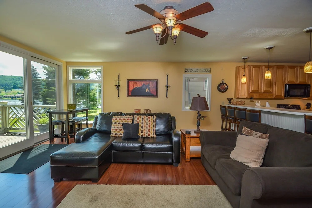 Creeks Edge 3 Bedroom House