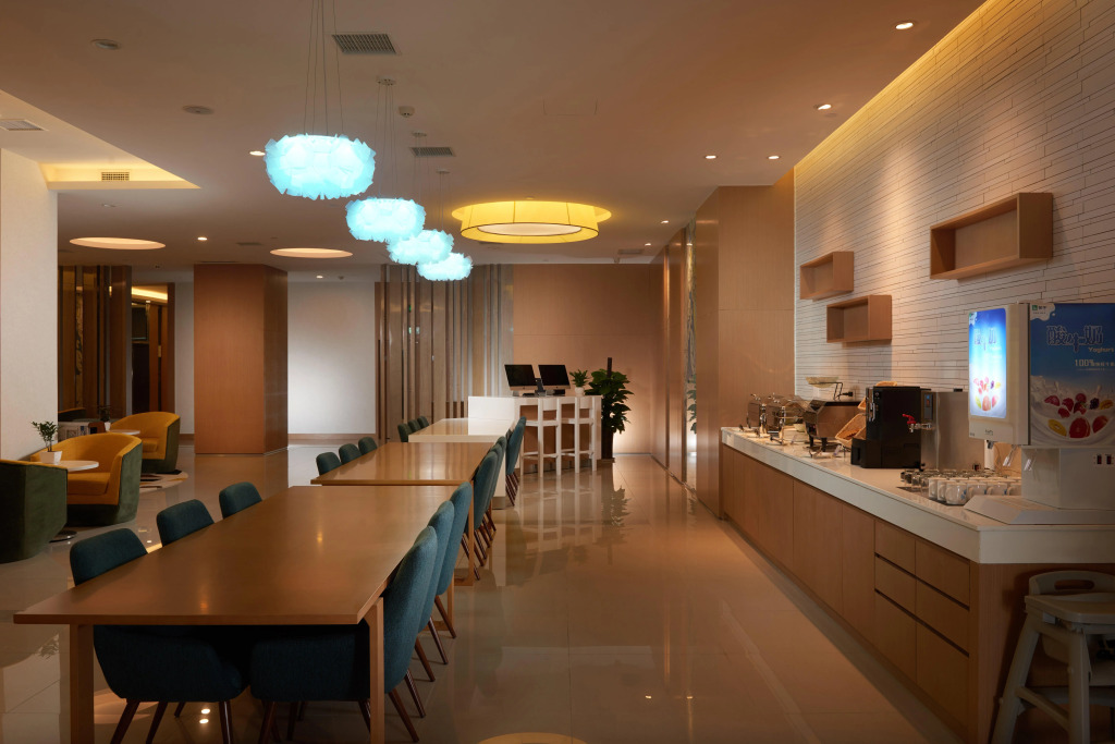 Holiday Inn Express Luoyang Yichuan