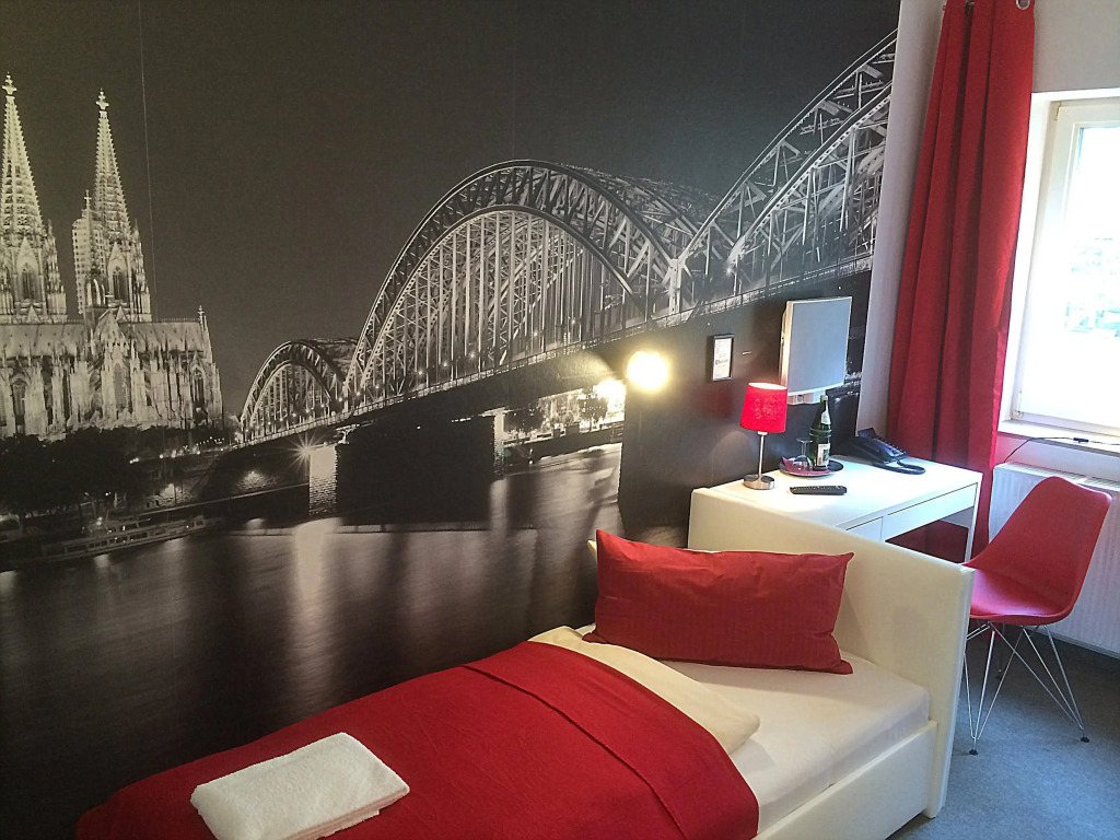 Hotel Alt Deutz City-Messe-Arena KONTAKTLOSER SELF CHECK-IN