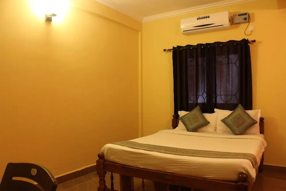 Sai Guest House By OYO Rooms