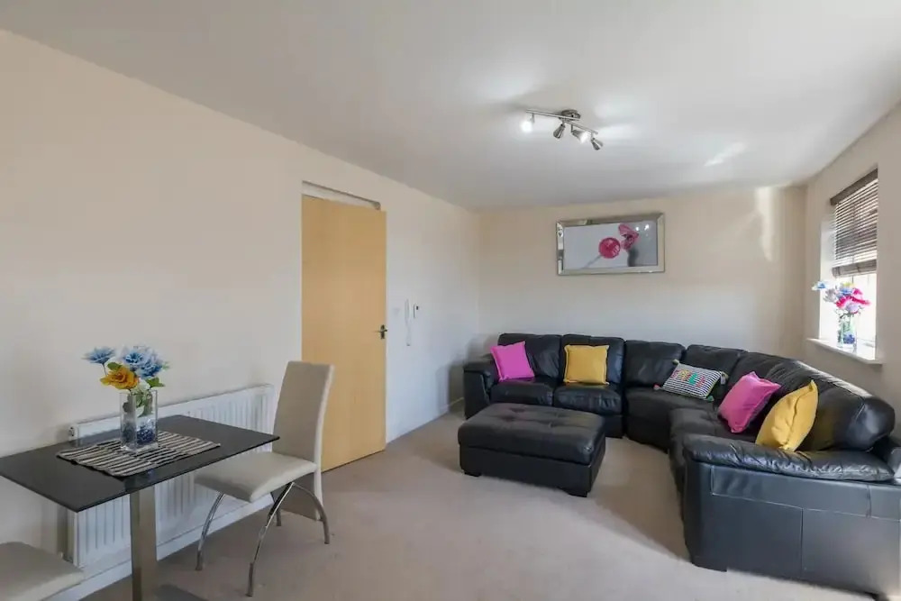 ST James Apartment II