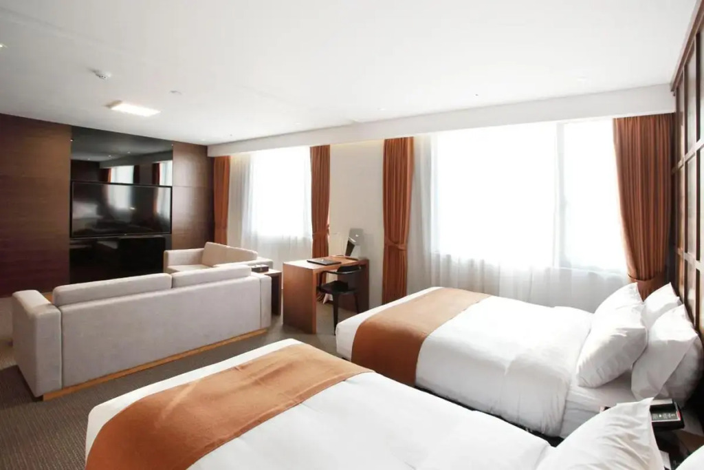 Gangneung City Hotel