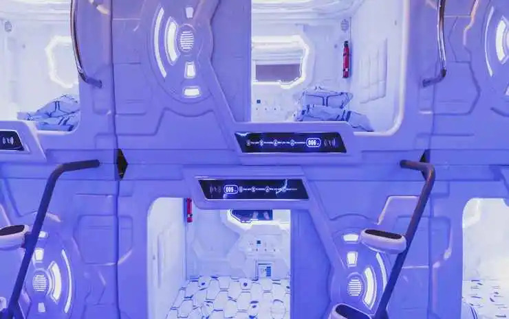 Hashtag.Capsule.Hostel