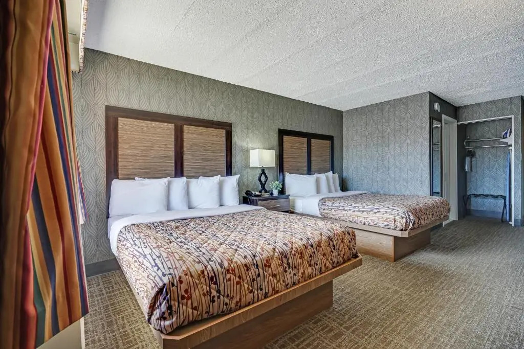 Blue Creek Inn
