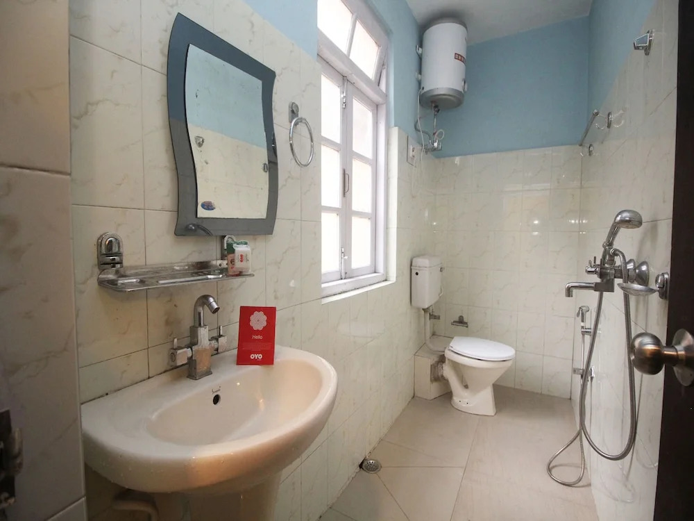 OYO 3571 Hotel Vajrakila