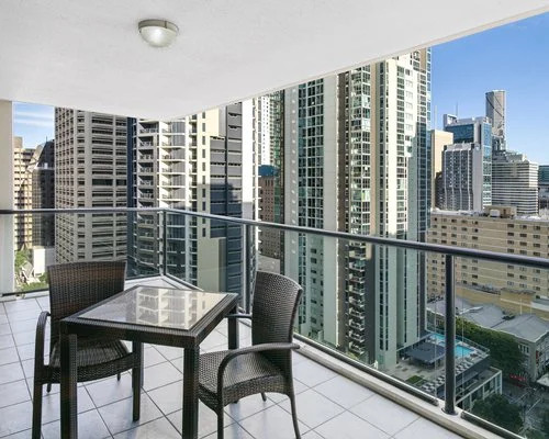 Oaks Istay River City, Brisbane, Australia