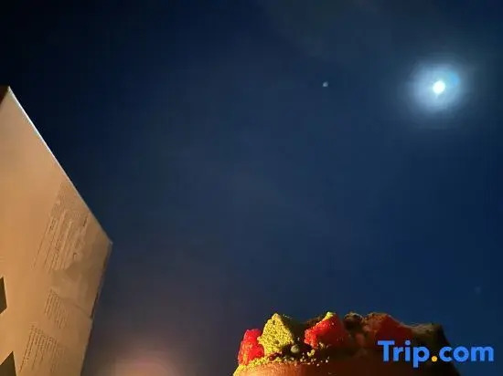 LuoLanXiao ZhuSpacious;PanoramicMountain Views; Designer Garden Boutique Inn