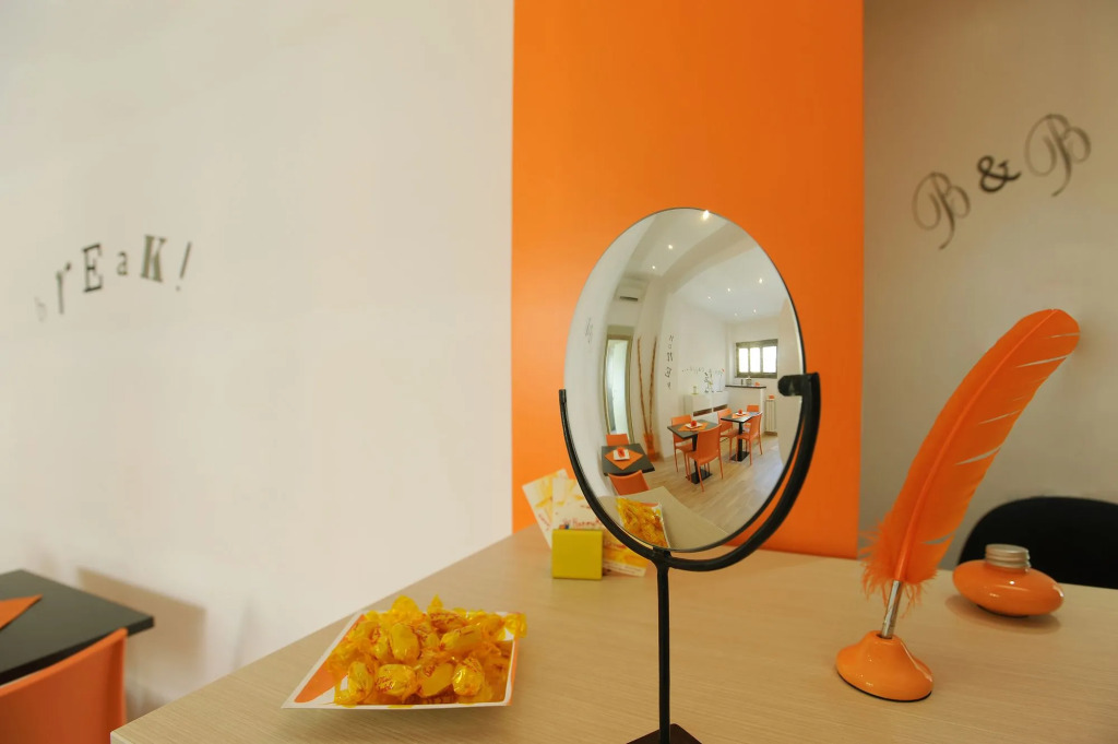 Honey Rooms