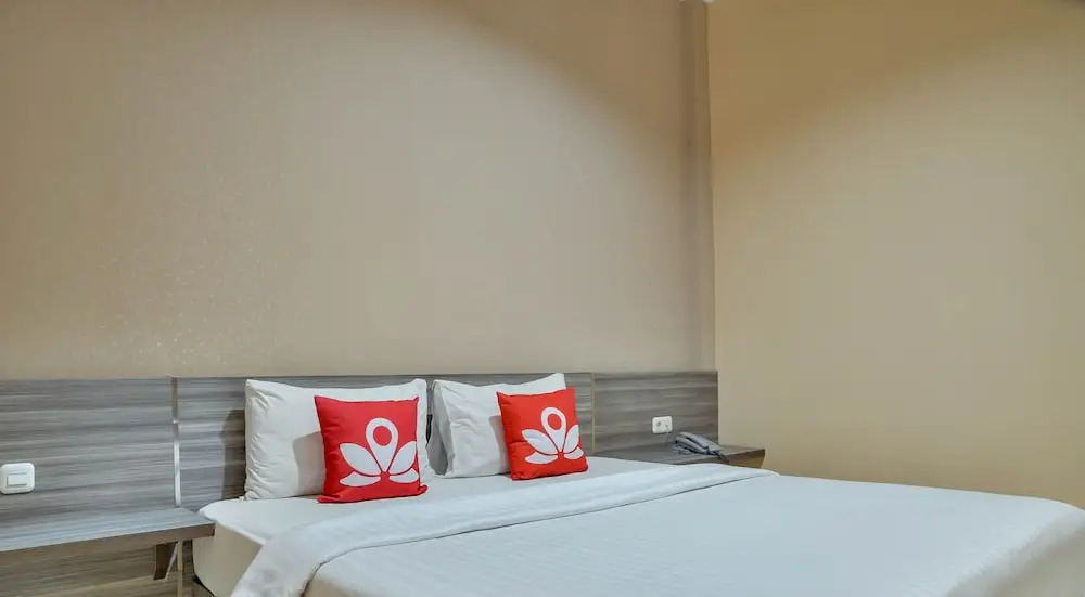 ZEN Rooms near Airport Bandung