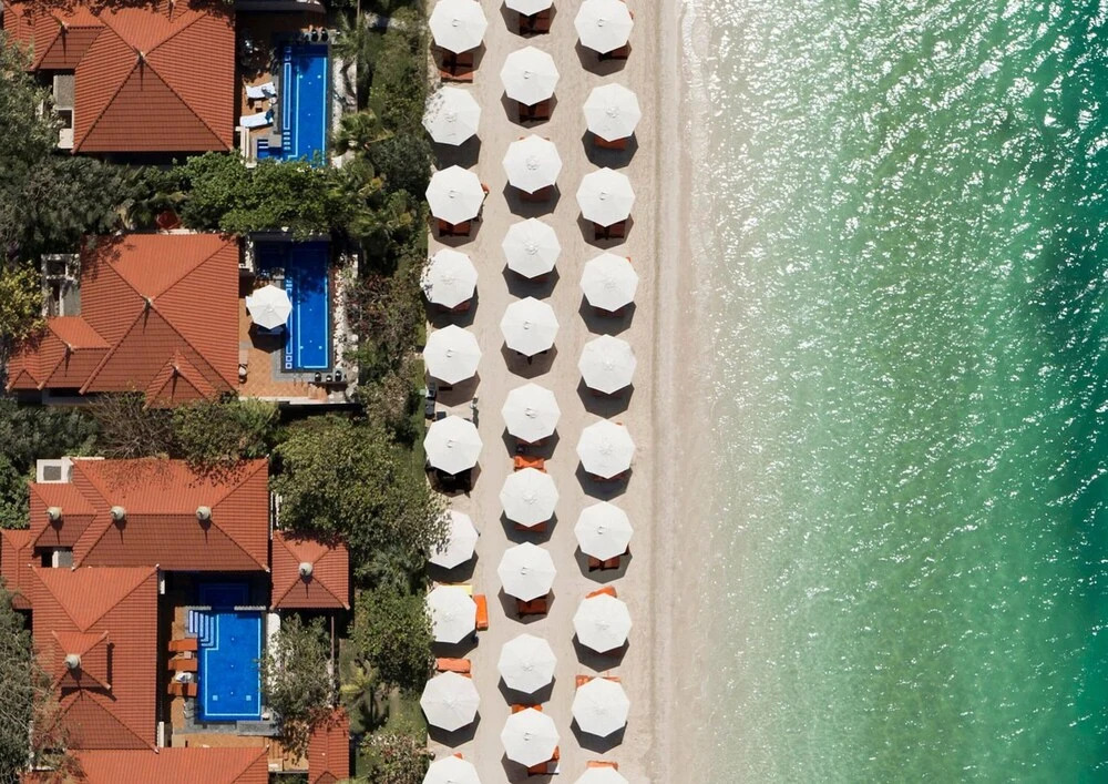Anantara Residences - Beachfront - Private Beach and Lagoon Pool