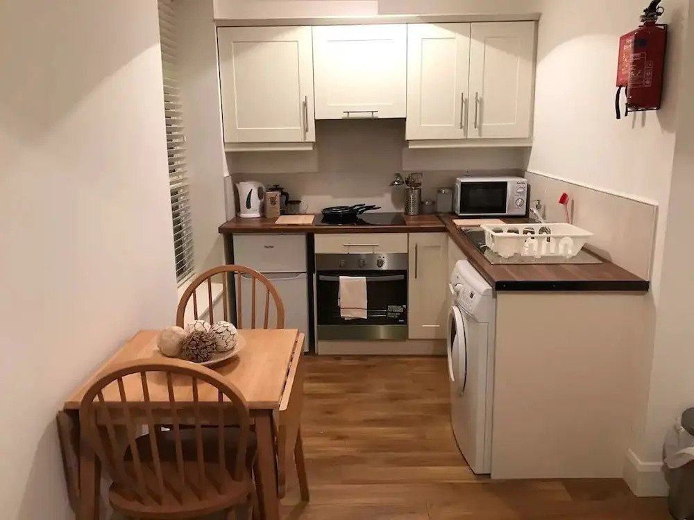 Charles St Serviced Accommodation