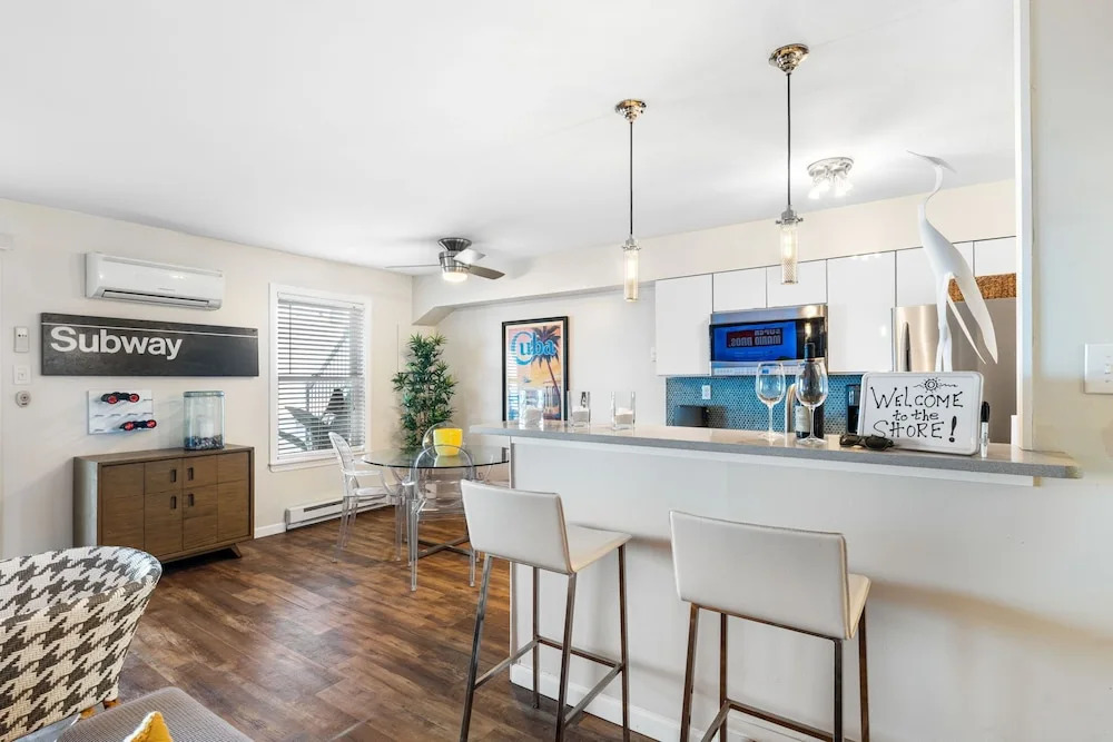 Waterfront North Wildwood Family Retreat