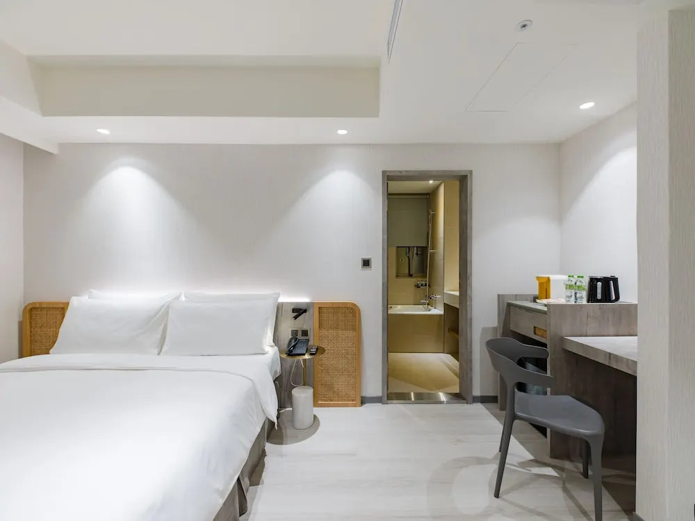 Dahu Park Hotel