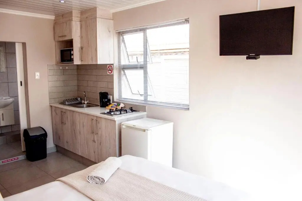 Kelzane Self-Catering
