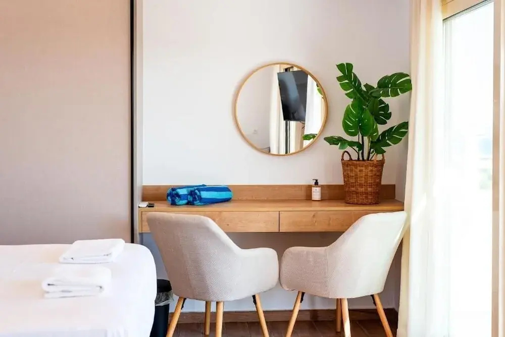 AeroHill Suites Near Athens Airport By SEM