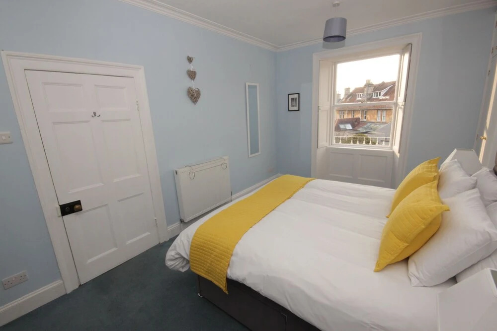 Wellsway House - Stylish Townhouse