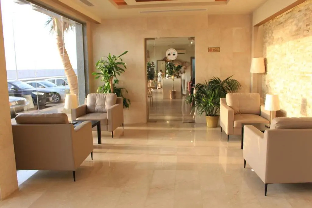 Al Jar Resort - Families Only