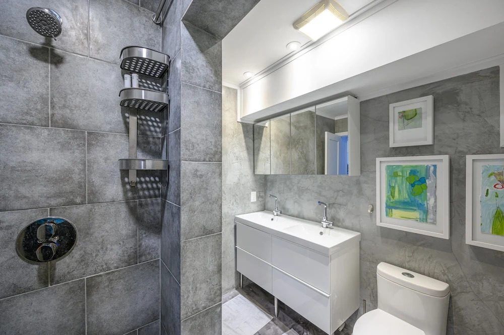 New Listing! Designer Beach Hideaway W/ Pool 4 Bedroom Home