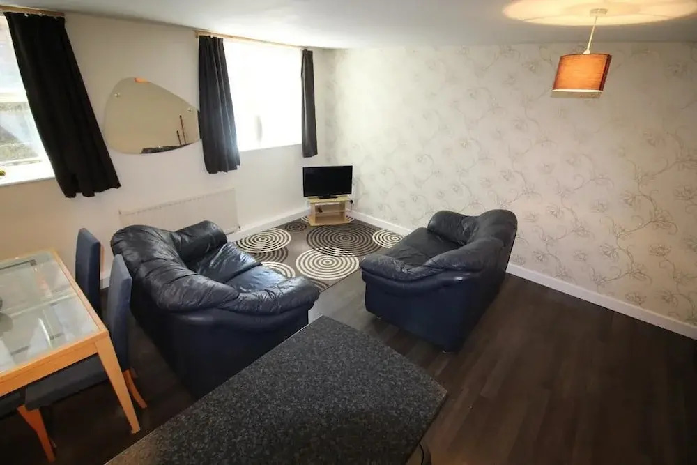 1 Bed Apartment