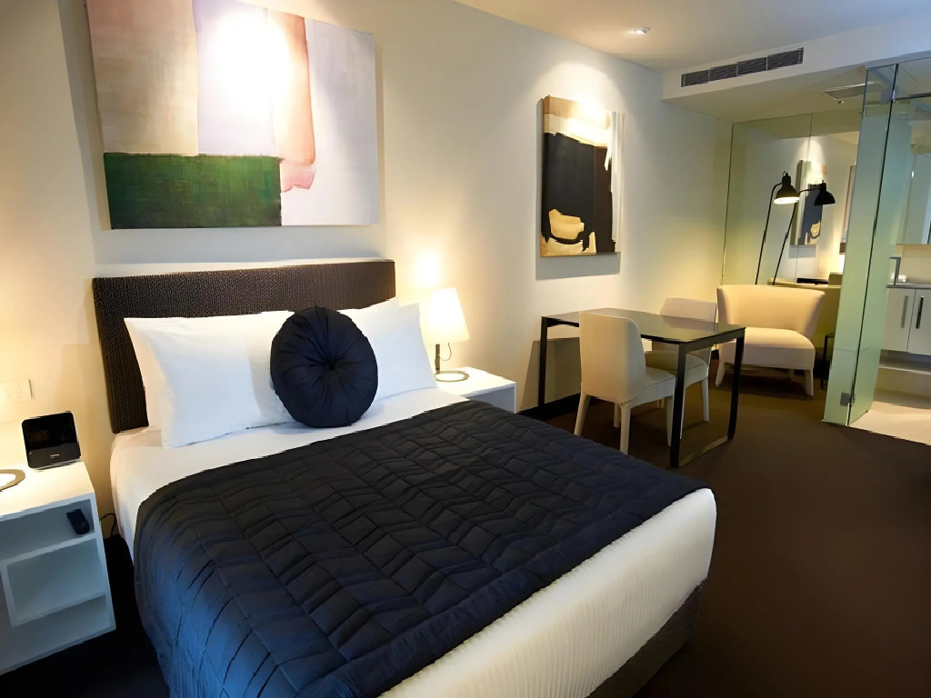 MainStay Suites Hawthorn