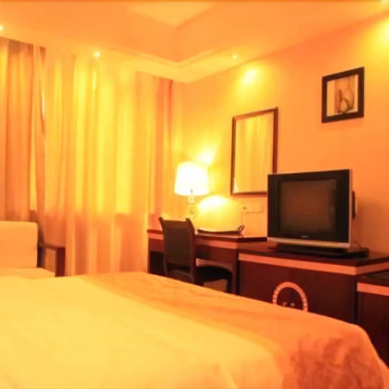 Ding Yuan Enjoy Sun Hotel
