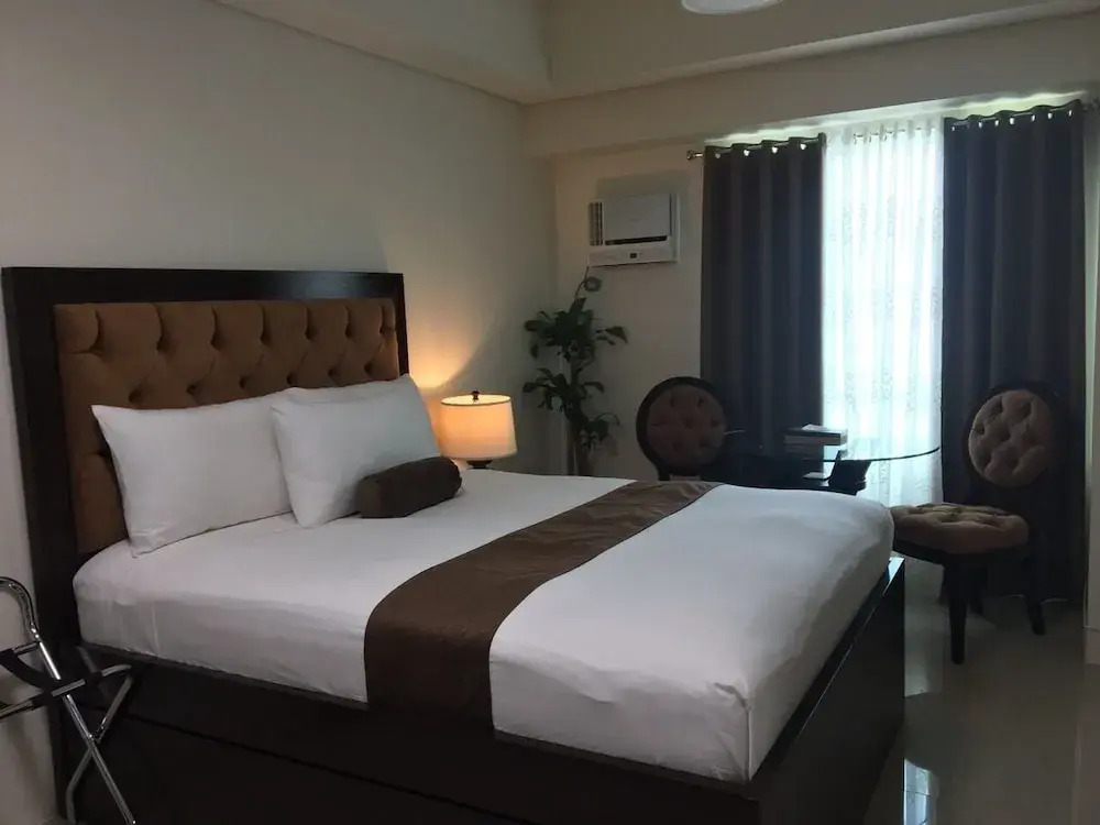 Studio Unit at The Beacon Makati