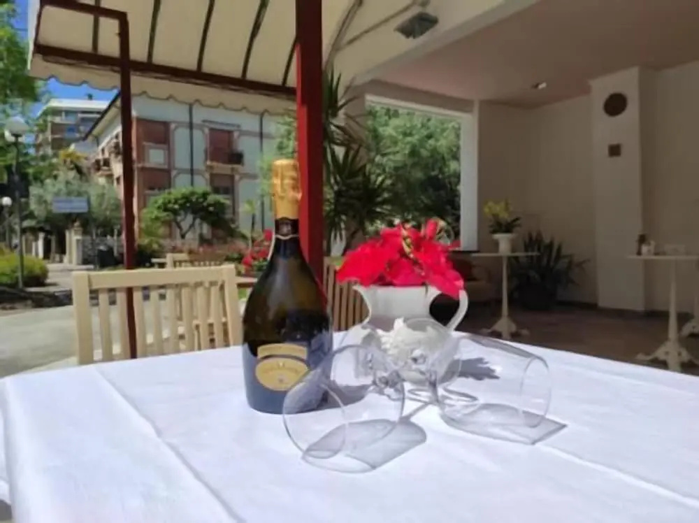 Hotel Villa Mirella