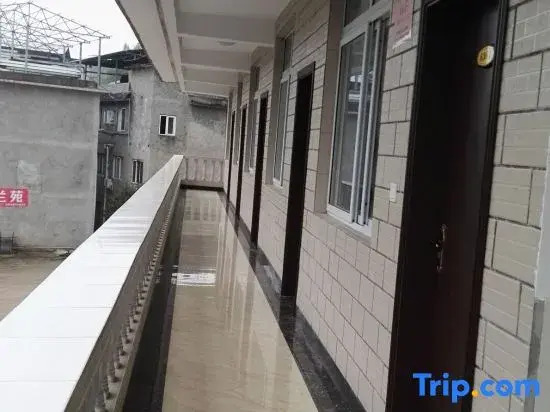 Ya'an Jiji Hotel