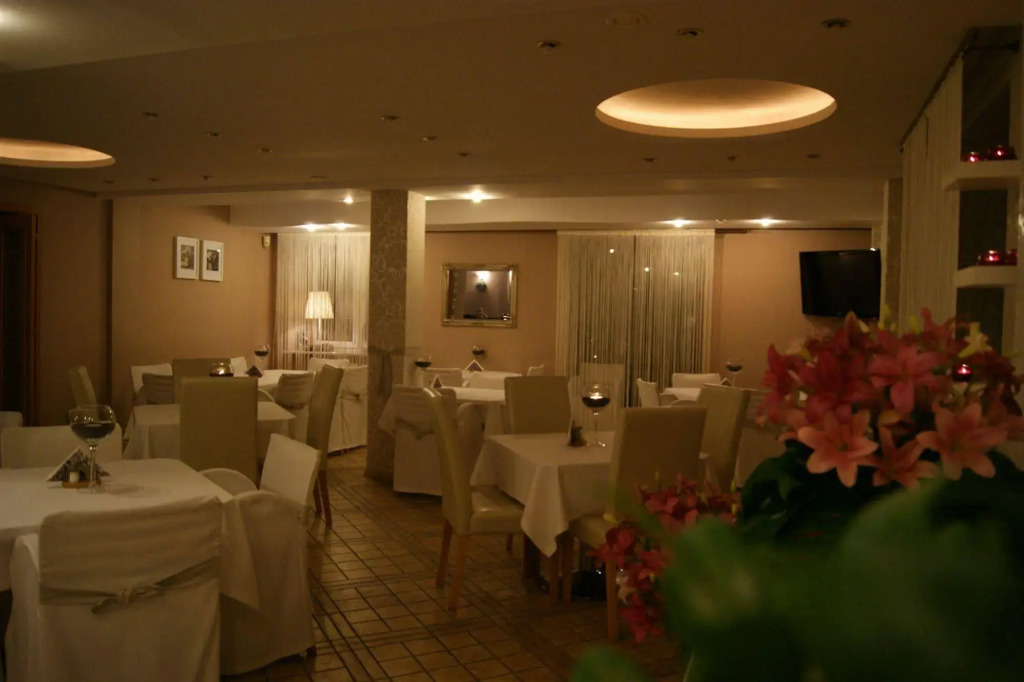 Hotel Petrus