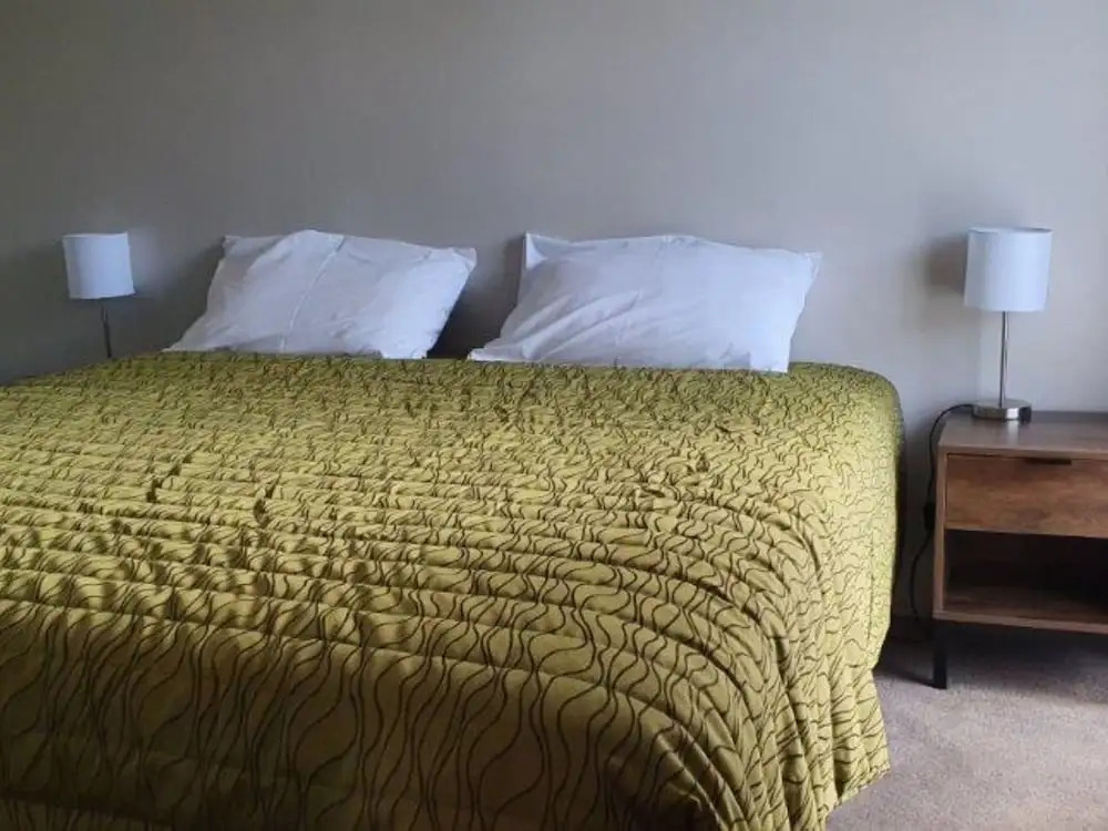 Ashburtons Regency Motel