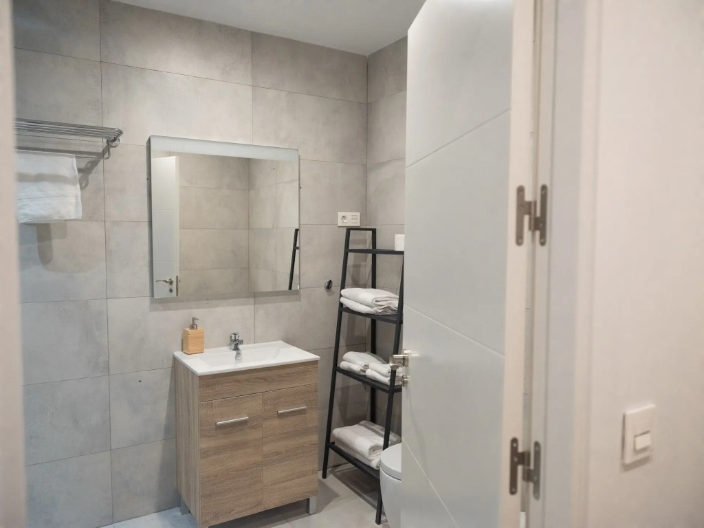 Slow Suites Luchana