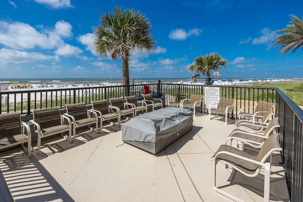 Romar House 804a 3 Bedroom Condo