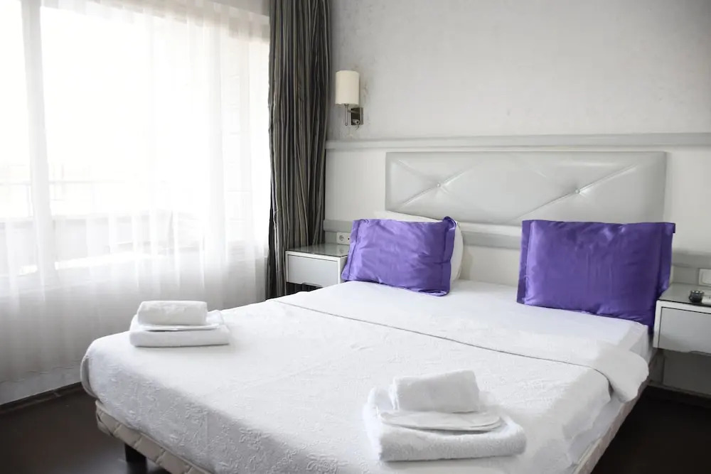 Yalçın Otel