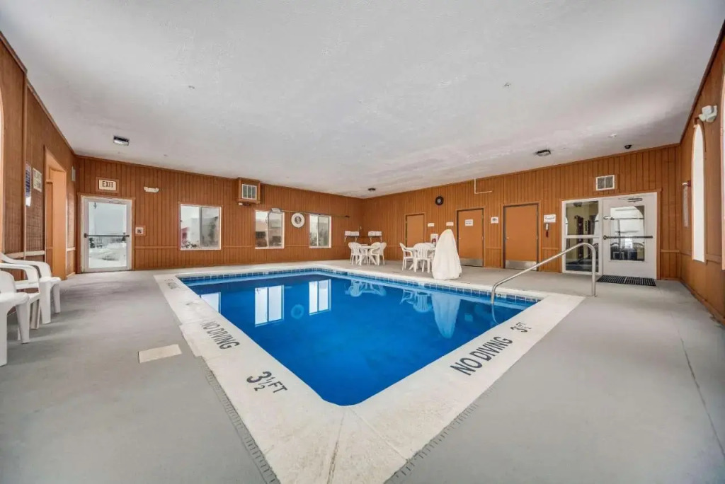Best Western North Shore Lodge