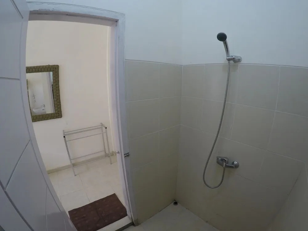Palmyra Hostel