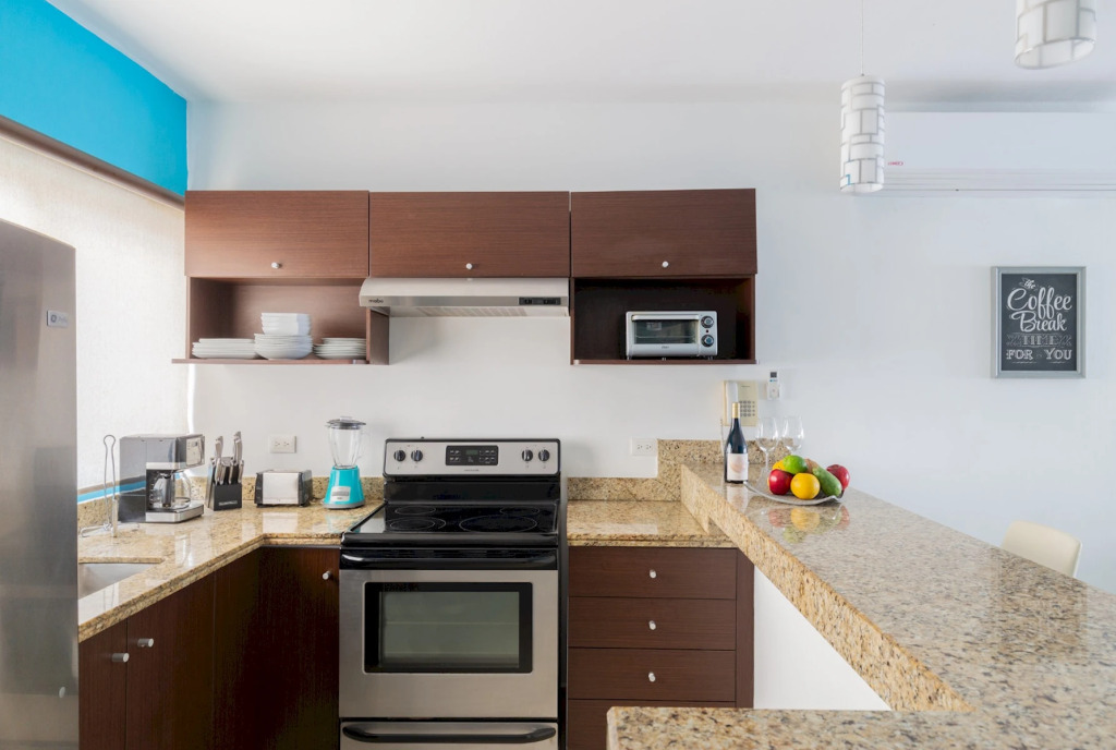 Stunning 3BR PH | Great Amenities & GYM | Best WiFi | 2 Stories