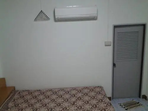Corner House