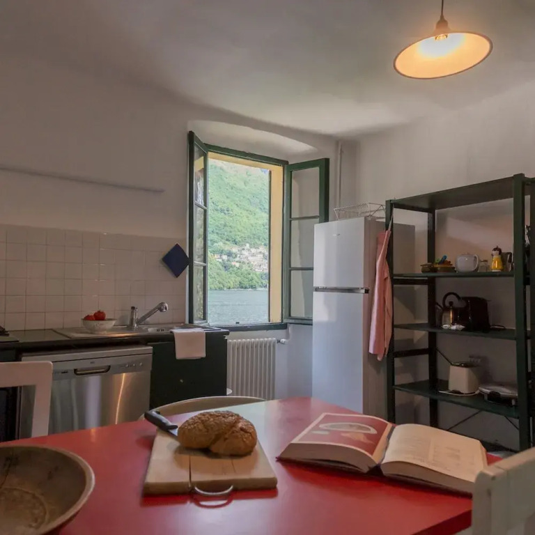 Residenza Regina by Rent all Como