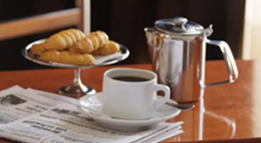 Elpida City Hotel