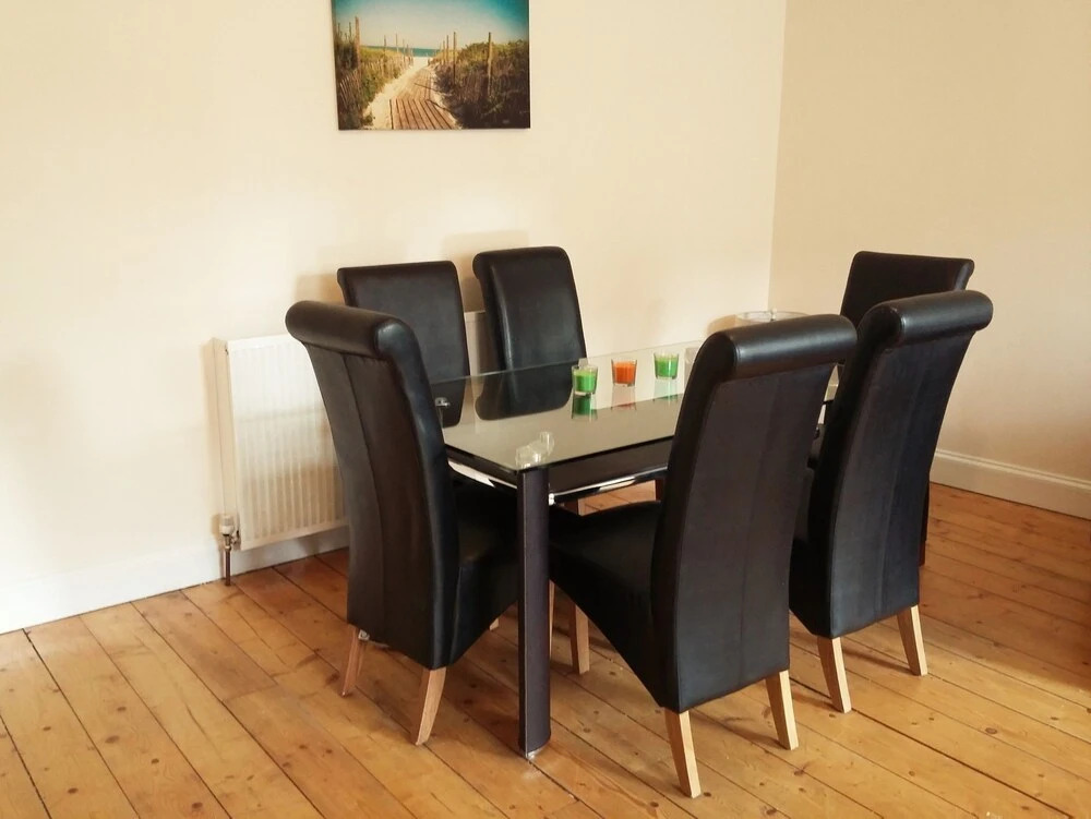 Large 3 Bed West End Apartment