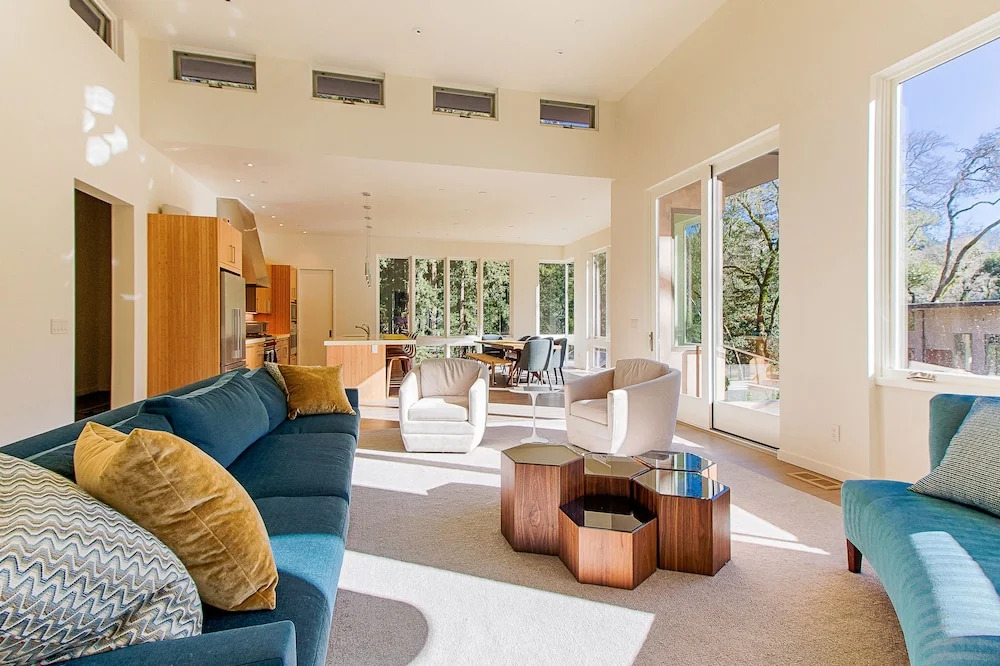 3380 Vigilante Rd Home by RedAwning