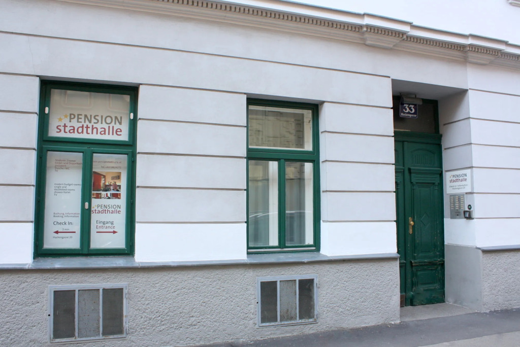 Pension Stadthalle