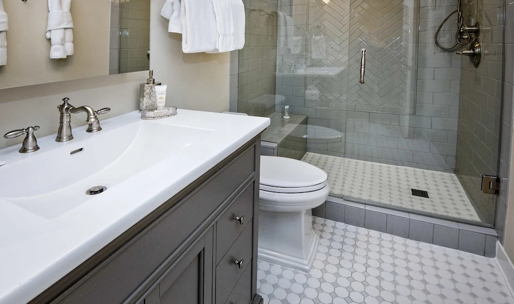 9 Vail Rd. #26 3 Bedroom Condo by RedAwning